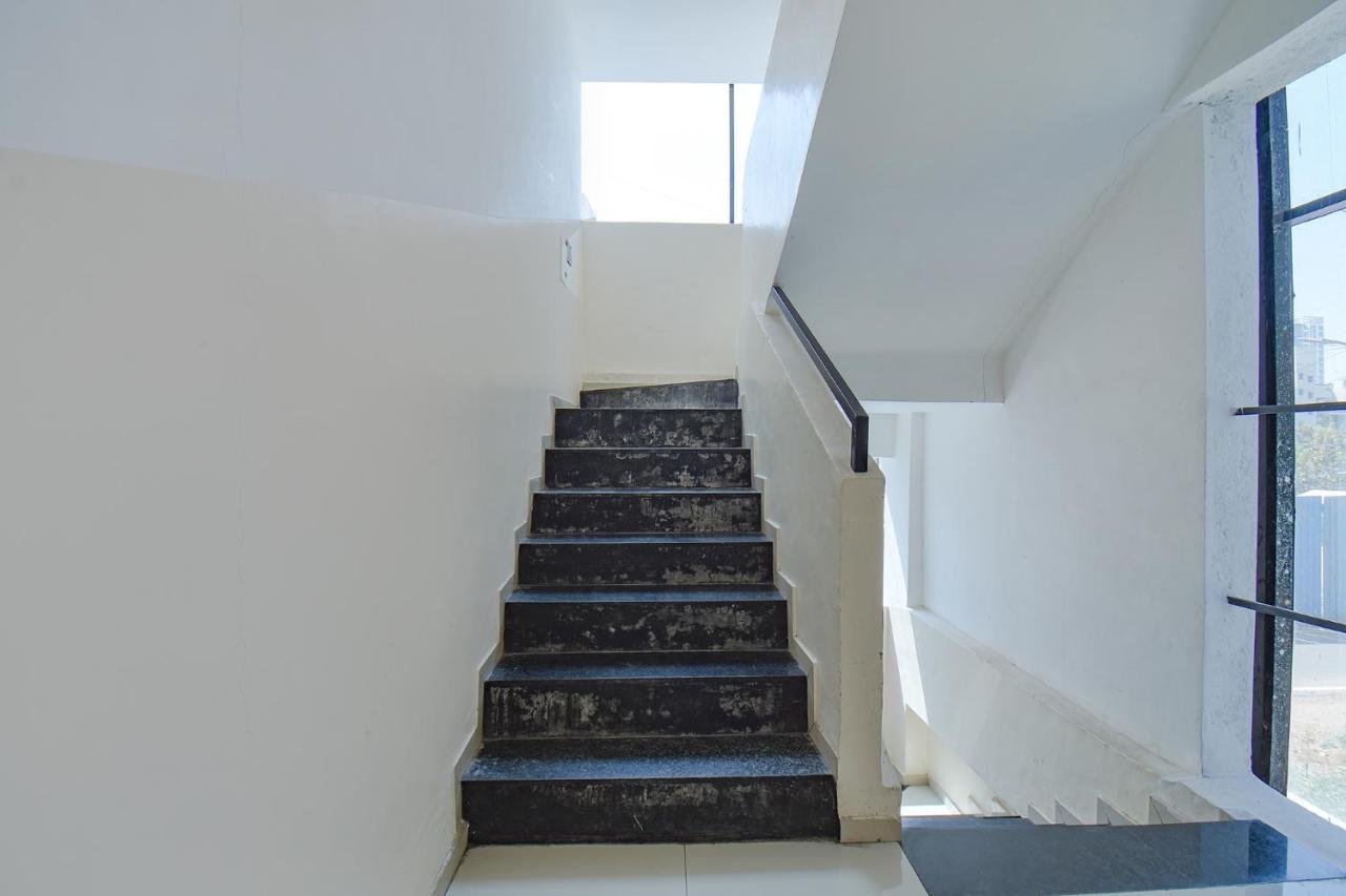 Fabhotel Aakiyo - Nr Balewadi -Chatrapati Shivaji Stadium プネ エクステリア 写真
