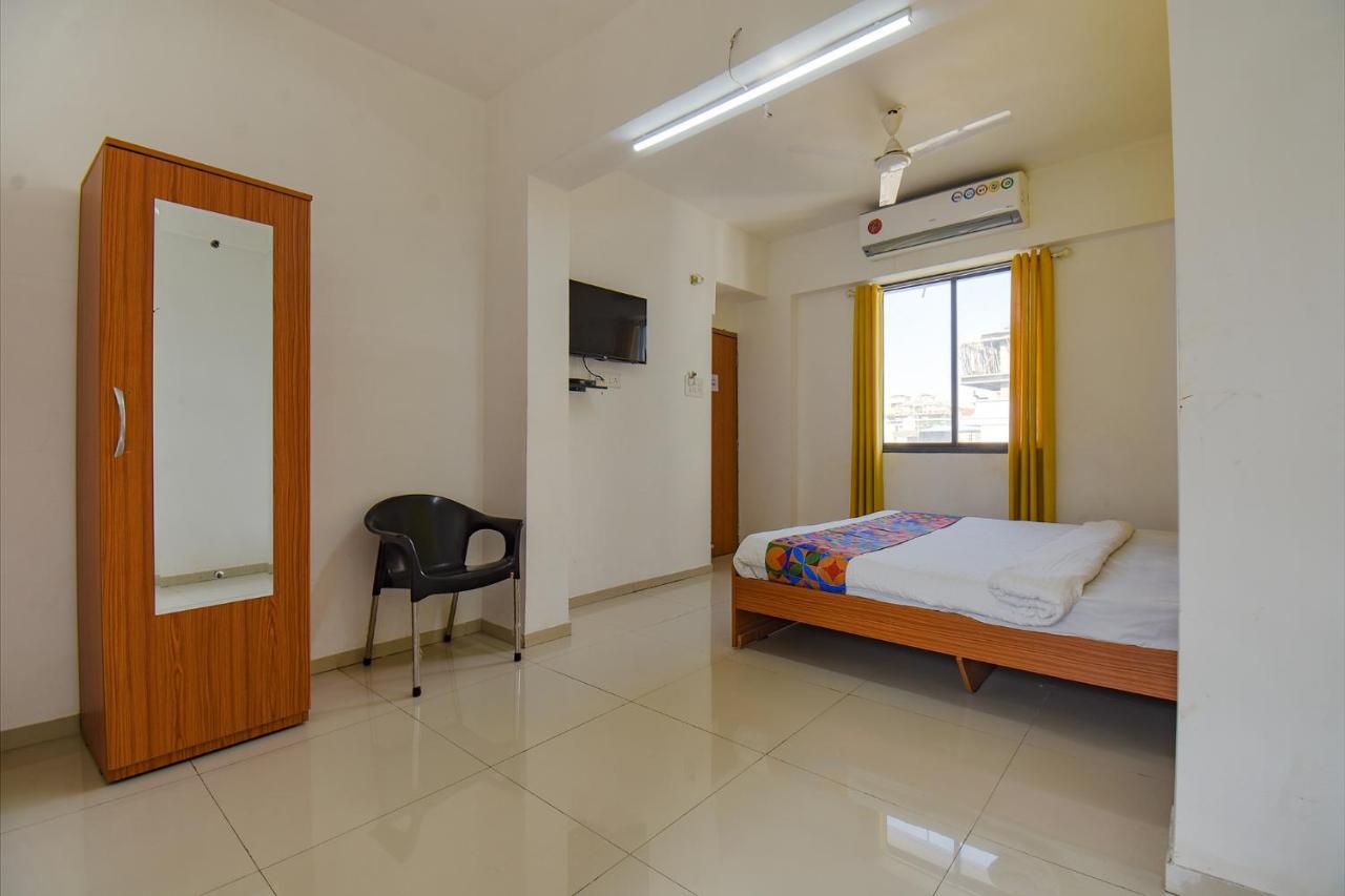 Fabhotel Aakiyo - Nr Balewadi -Chatrapati Shivaji Stadium プネ エクステリア 写真